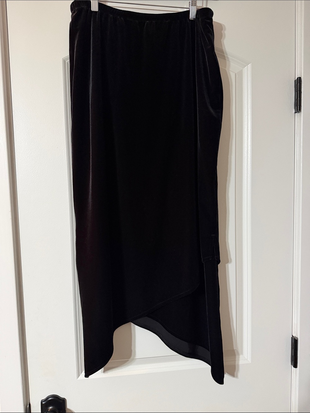 Chico’s Black Velvet Asymmetrical Wrap Midi Skirt Size XL NWT